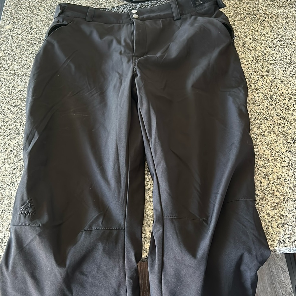 Super Nice Snow Pants! Worn Once!! - image 1